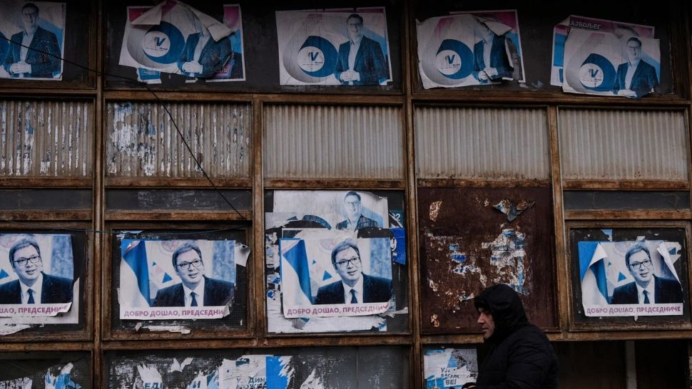 Acuzații grave în presa americană, pe fondul masacrului din Belgrad. Sub conducerea lui Vucici, Serbia a devenit un stat criminal