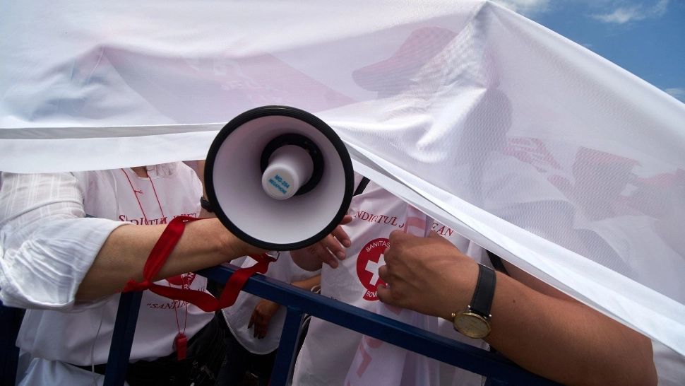 Sindicaliștii din educație și învățământ amenință cu GREVA GENERALĂ. Cum ar putea furia sindicatelor să paralizeze activitatea în România 