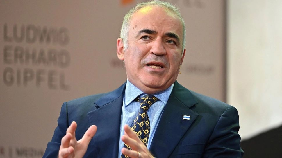 Garry Kasparov, contastatarul lui Putin: "România a fost în mare pericol în 2022"