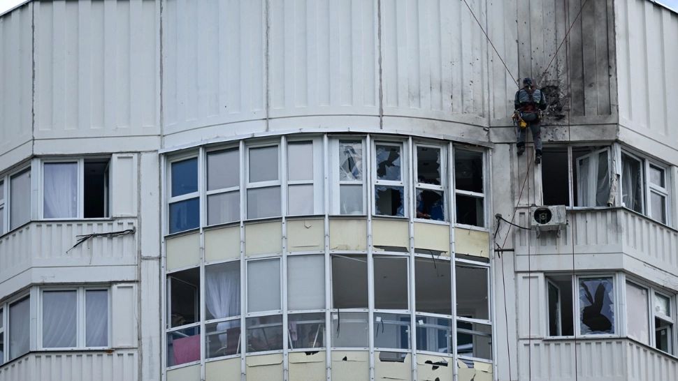 Atacul asupra Moscovei cu drone kamikaze ar putea indica un „steag fals”. Explicațiile unui analist în domeniul apărării 