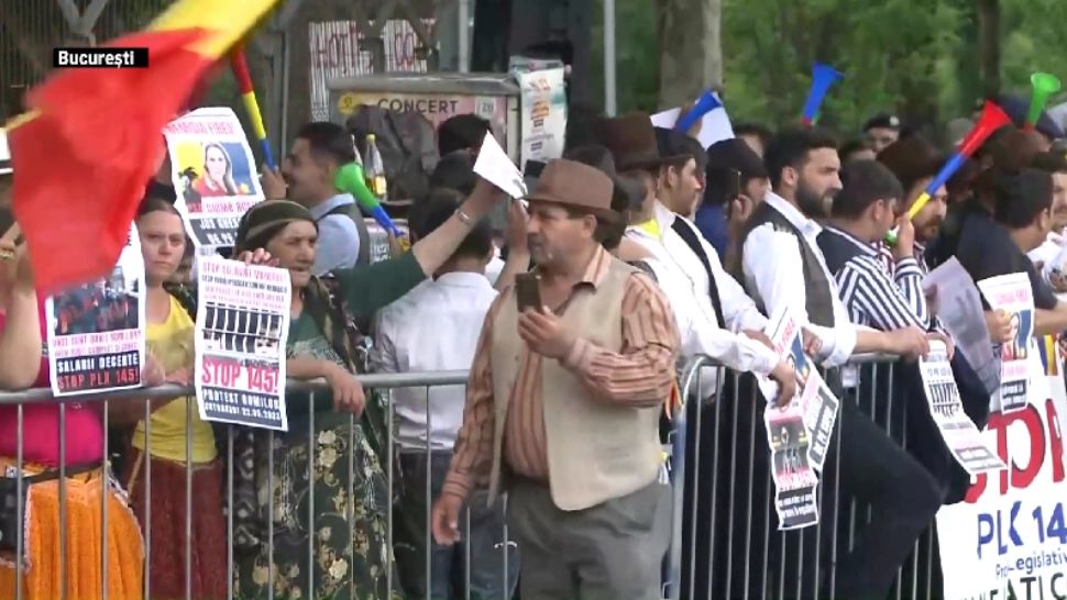 Romii au organizat proteste împotriva legii separării copiilor de familie. Cotroceniul și prefectura Botoșani, printre țintele protestatarilor 