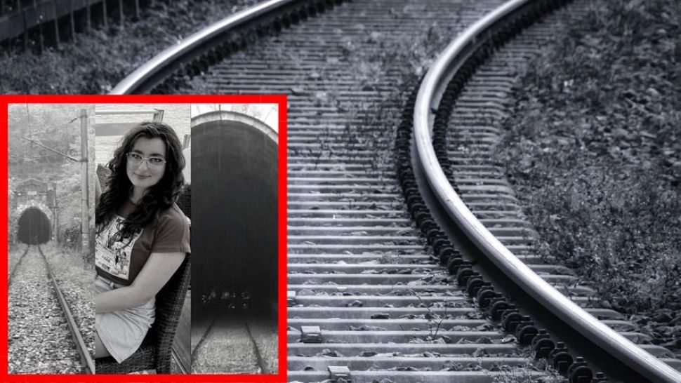 O tânără de 19 ani s-a aruncat în fața trenului la Bumbești-Jiu din cauza faptului că un băiat a postat fotografii intime cu ea pe internet