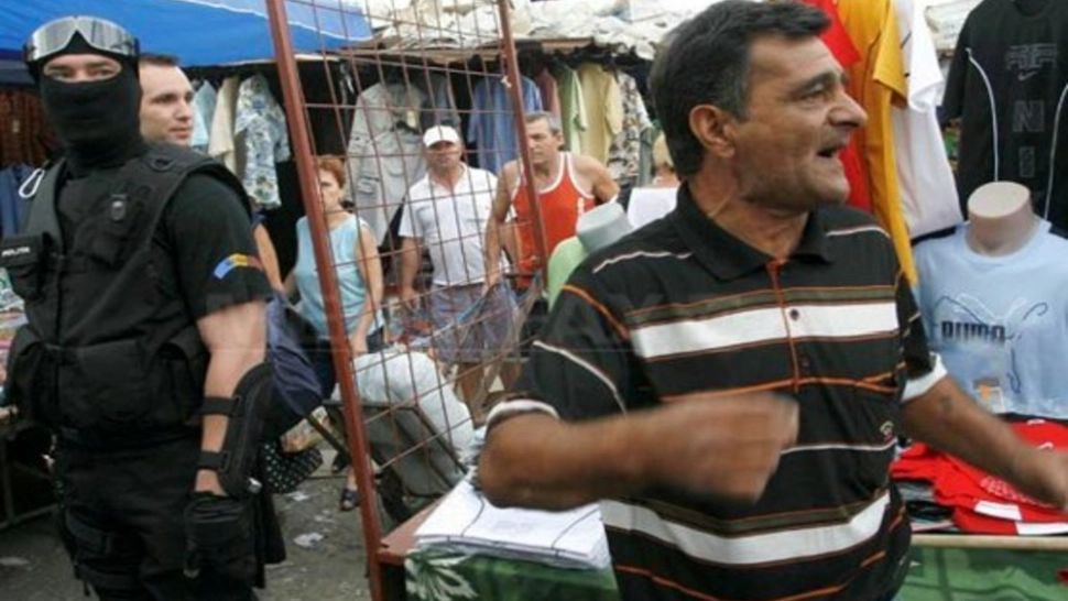 Complex comercial din Ilfov, închis temporar. Ce au găsit inspectorii de la Protecția Consumatorului