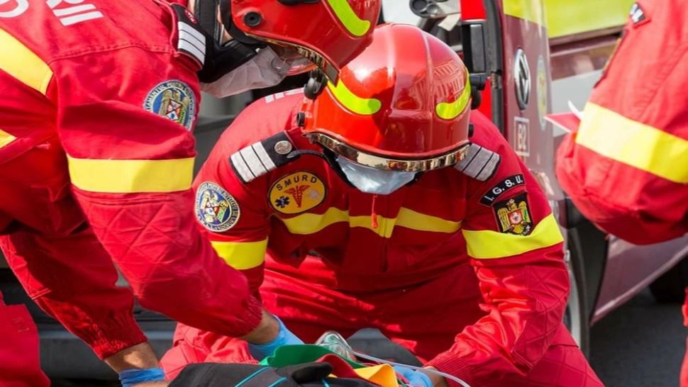 Accident grav în Costinești! Șapte persoane primesc îngrijiri la fața locului