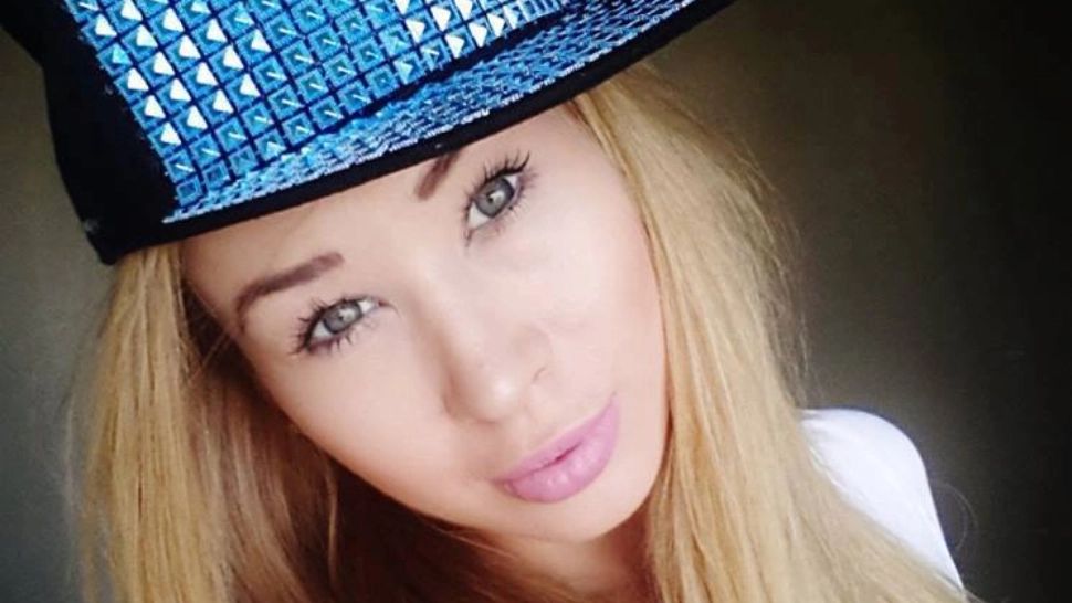 Xonia, prinsă băută și drogată la volan. Cântăreața ar fi consumat COCAINĂ 