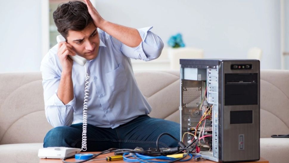 Magazinele te-au păcălit cu un produs defect? Noile reguli le obligă să îți trimită unul nou-nouț, nu să te pună pe drumuri cu reparațiile