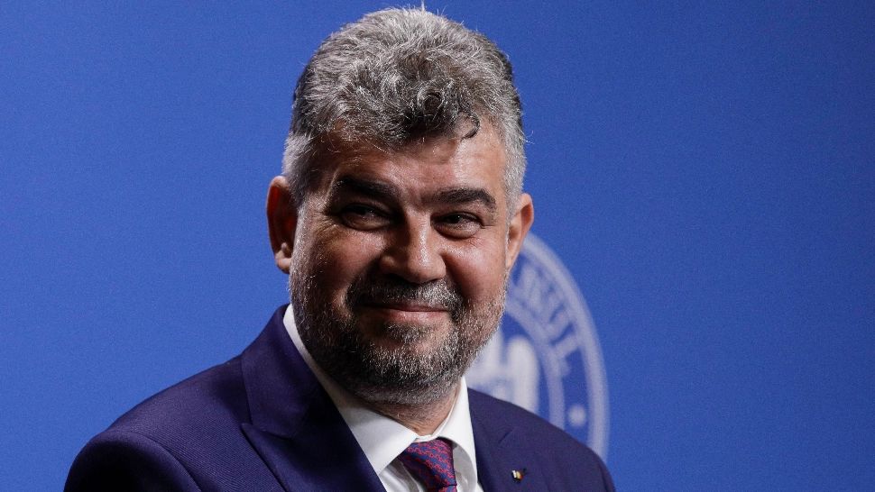 Ciolacu pune tunurile pe funcționarii publici: „Statul român nu mai poate plăti doar ca bugetarii să vină la birou”