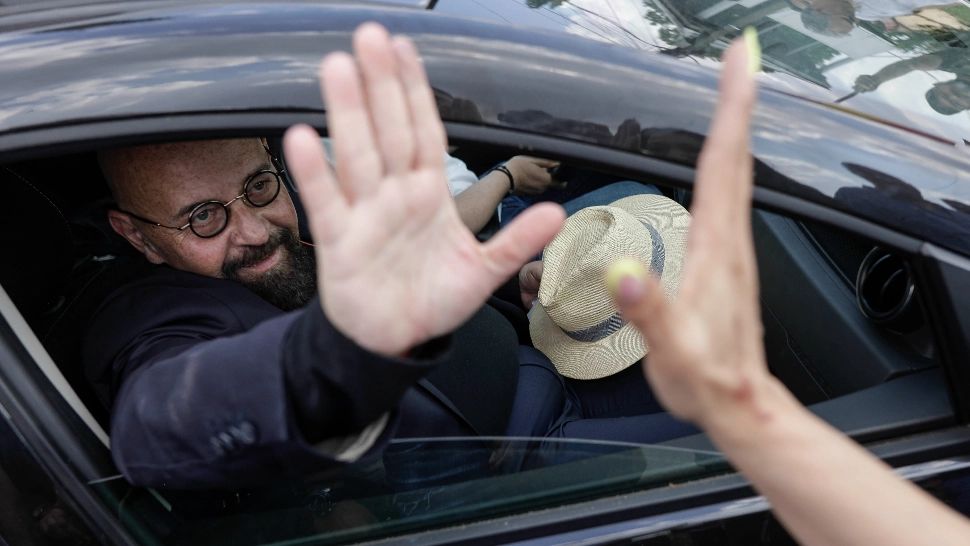 Avocatul lui Piedone recomandă edilului să ceară daune de la stat. Ce riscă magistrații care l-au condamnat 