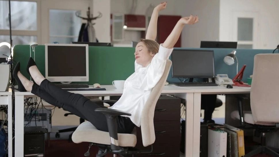 Țara care dorește să testeze experimentul banilor fără muncă. Venitul universal necondiționat, un pas mai aproape de a deveni realitate