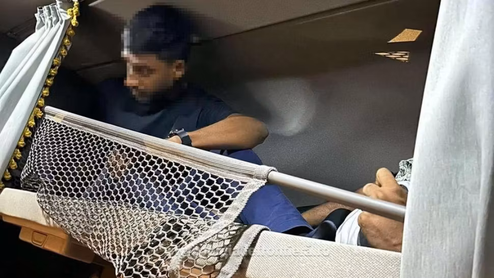 Incredibil. Cum voiau să treacă ILEGAL vama Nădlac zeci de migranți - FOTO