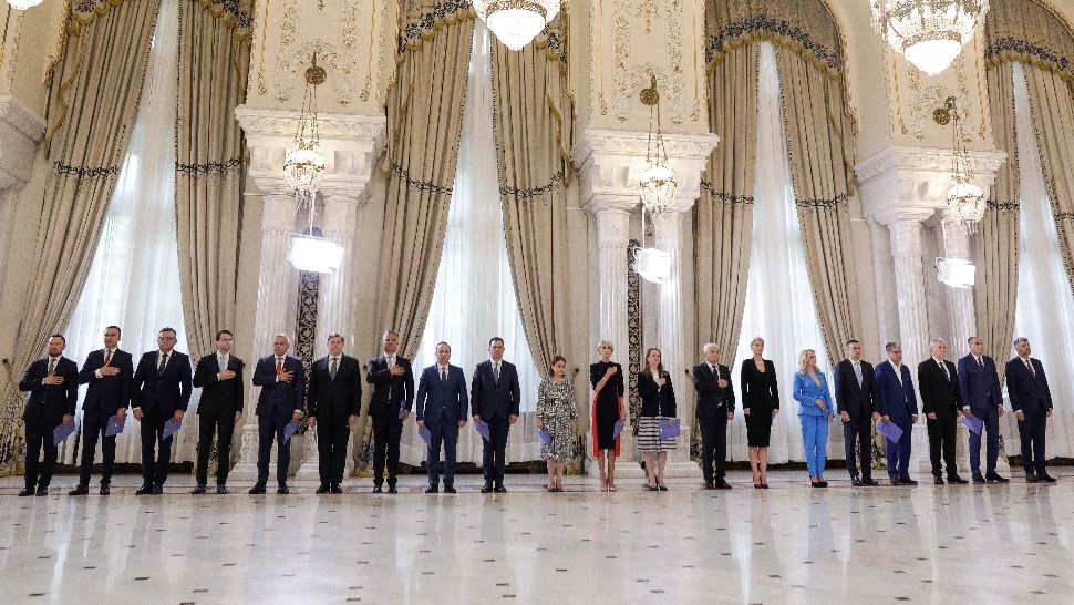 Ceremonie la Cotroceni: Miniștrii Cabinetului Ciolacu au depus JURĂMÂNTUL - Klaus Iohannis: „Sunt multe probleme de rezolvat”