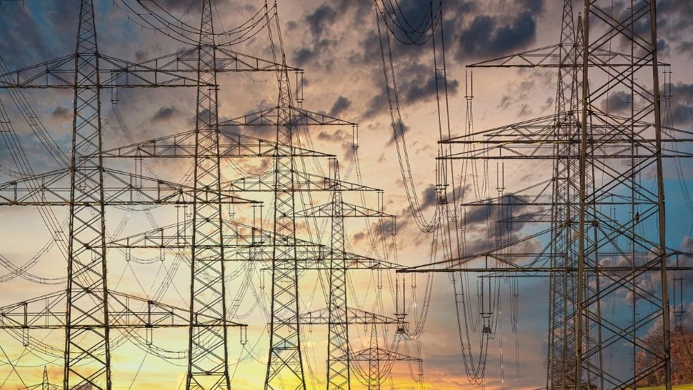 UE confirmă: România, printre țările cu cea mai mare creștere a prețurilor la electricitate pentru consumatorii casnici