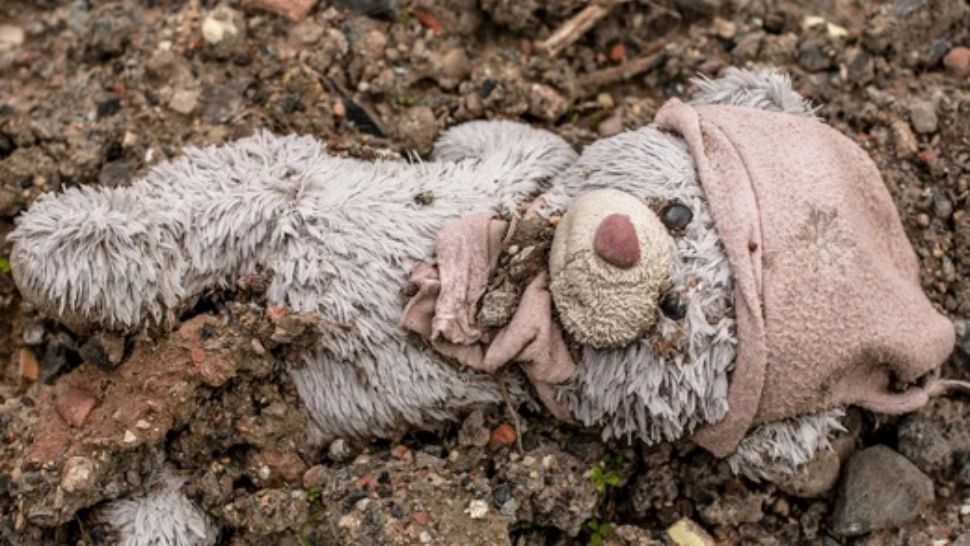 Eliberat din închisoare, a abuzat sexual o fetiță de 12 ani, în curtea bisericii. Incident tulburător în jud. Olt