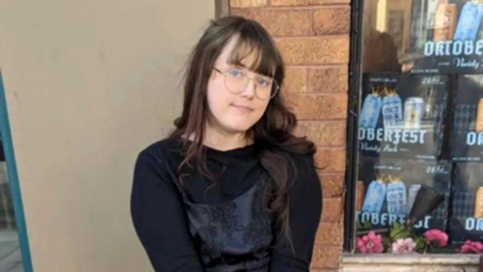 O tânără de 18 ani din SUA dă în judecată medicii care i-au făcut schimbare de sex