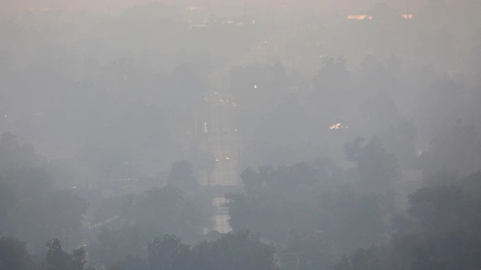 Norul de fum provocat de incendiile din Canada ajunge deasupra României