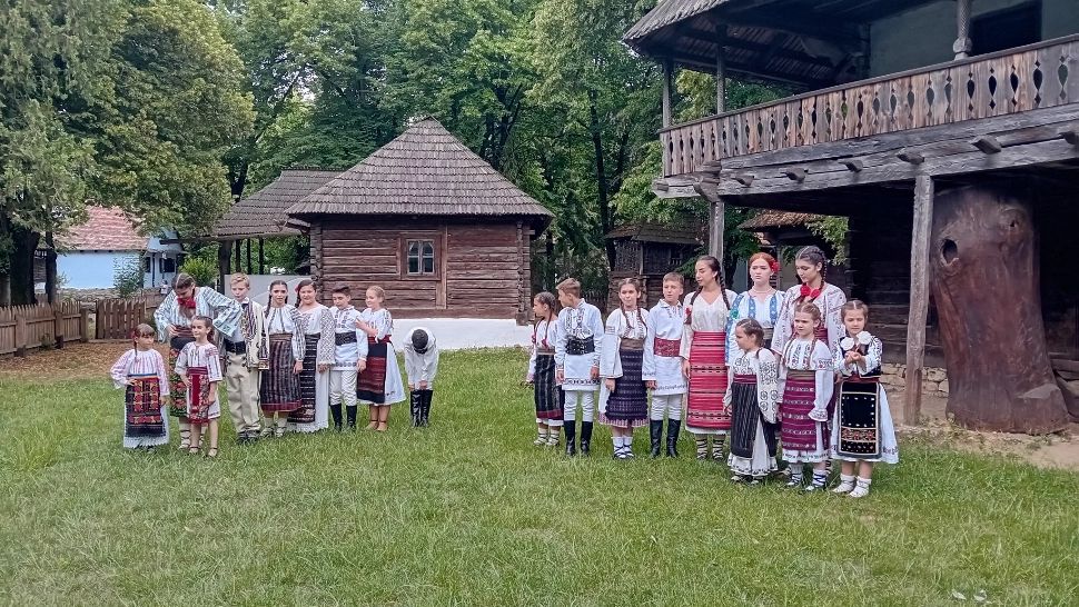 Noaptea de Sânziene. Ce trebuie să faci ca să-ți meargă bine tot anul