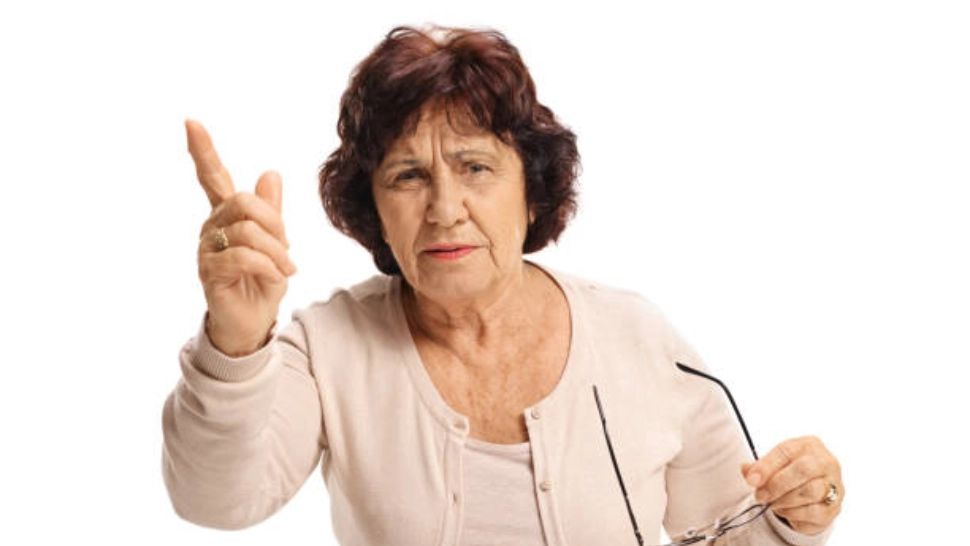 Un hoț plasat sub arest la domiciliu a fost dat afară din casă de soacră. Ce s-a întâmplat cu ginerele ghinonist 