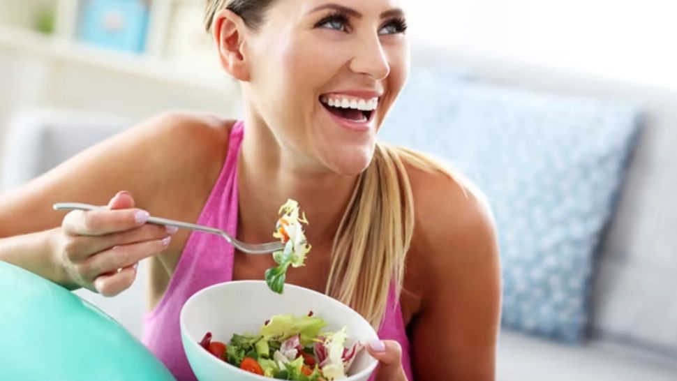 Cea mai bună rețetă pentru a slăbi în 2 pași - Cum scapi de "nimicurile" care îți aduc kilograme în plus și colăcei