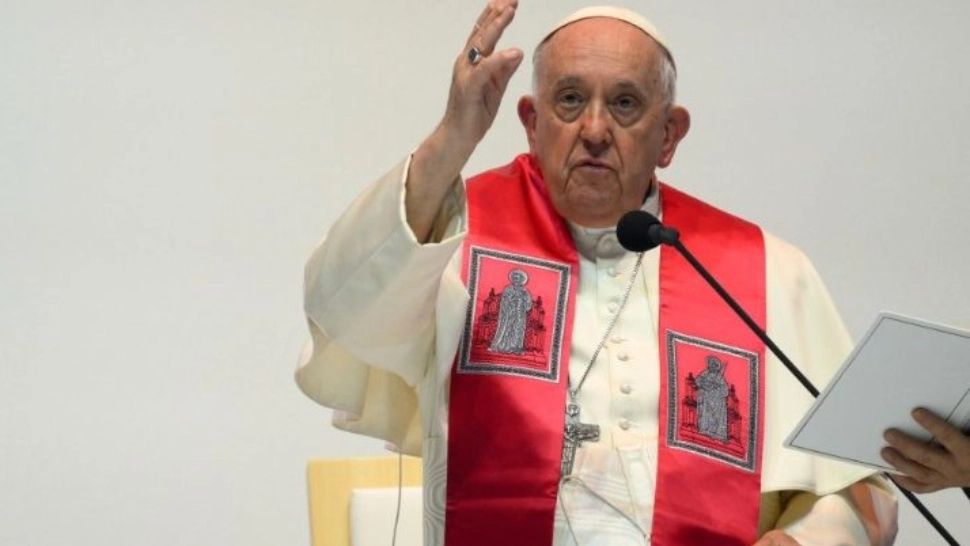 Papa Francisc, apel către Vladimir Putin pentru reluarea Acordului de transport al cerealelor prin Marea Neagră