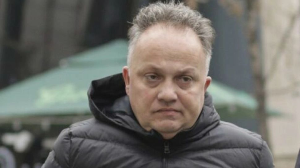 Fostul șef Fujitsu, lovit de o mașină în timp ce se afla pe trotuar, în București - A fost transportat la spital