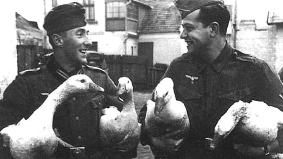 Rușii au descoperit Photoshop înaintea americanilor, în 1988 - Cum au ajuns AȘI în trucaje pe timp de război