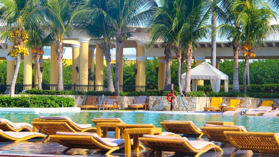 Fiul unor afaceriști din România, mort în vacanță, înecat în piscina unui hotel: copilul avea doar 5 ani