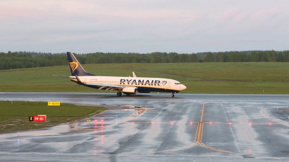 120 de zboruri din Belgia, anulate în urma grevei declanșate de piloții de la Ryanair