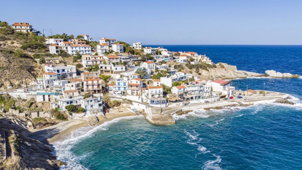 Insula longevității, unde oamenii trăiesc peste 90 de ani. Misterul care i-a uimit pe specialiști, descifrat 