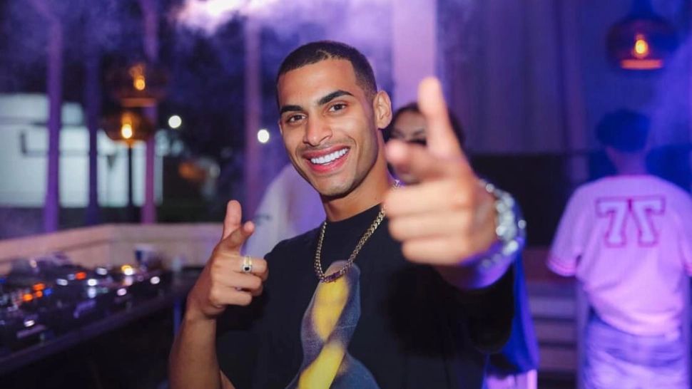 Efectul Gheboasă! Încă 4 artiști, amendaţi pentru limbaj vulgar la Untold! Nume grele, printre cei sancționați