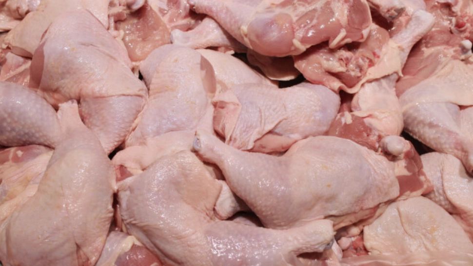ALERTĂ alimentară în Europa: Pericol de contaminare cu Salmonella - Pui congelat, retras din magazinele din România - Anunțul ANSVSA