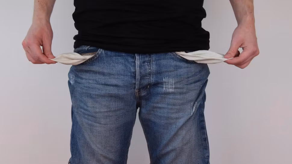 Profilul financiar al zodiilor: horoscopul săracilor - trăiesc de azi pe mâine