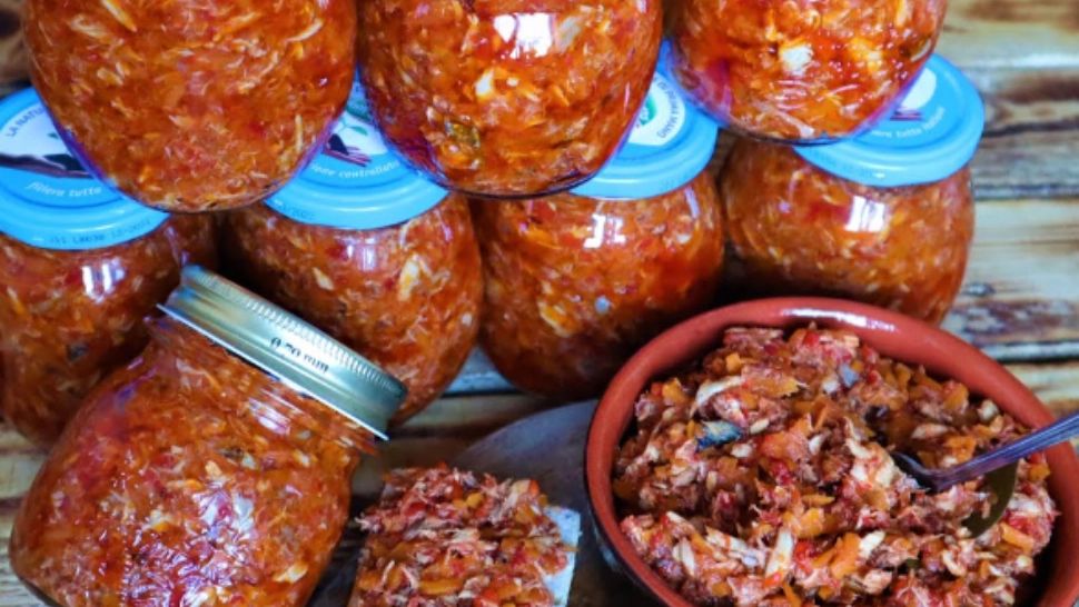 Cămara cu bunătăți. Zacusca de pește, rețeta pescăreasca autentică. Nu se compară cu nimic din ce ai mâncat până acum!