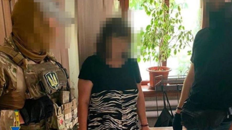 Informatoare a serviciilor speciale ruse, prinsă în flagrant în timp ce încerca să transmită informații vitale din Ucraina. Atentat asupra lui Zelenski, dejucat