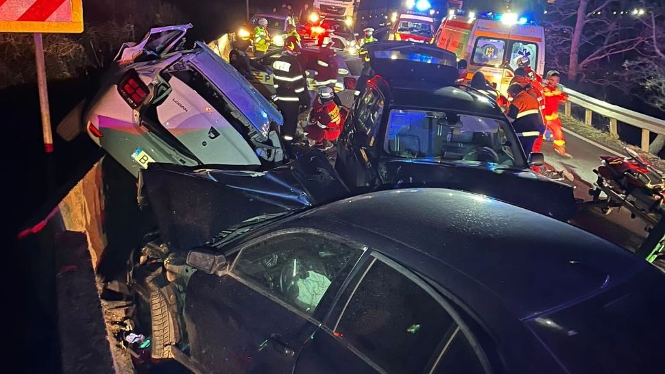 4 spanioli, morți pe o șosea din România. Șoferul care i-a ucis se dădea cu capul de tetieră ca să nu adoarmă: "Am scăpat foarte ieftin!" 