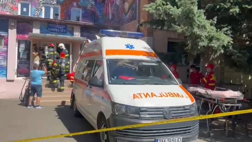  Student intoxicat, după ce a rămas într-un cămin din Timișoara în care s-a făcut dezinsecție