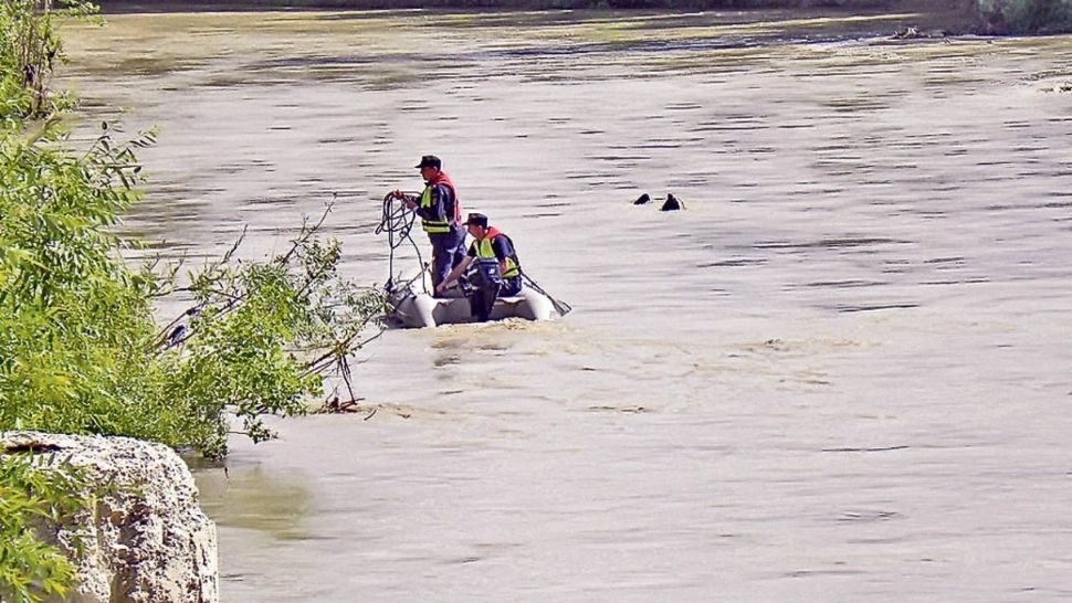 Încă un cadavru recuperat din apă, la aproape 4 luni după tragicul accident de barcă de pe Mureș