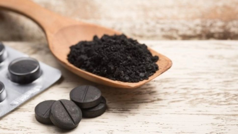 Cărbunele medicinal, beneficii nebănuite pentru sănătate: elimină toxinele din organism, scade colesterolul și susține sănătatea rinichilor 