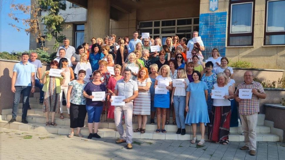 Continuă protestele angajaților de la Finanțe și Fisc. Care este principala solicitare a sindicaliștilor