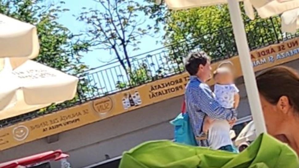 Nicușor Dan, surprins în vacanță - Ce destinație modestă a ales primarul Capitalei