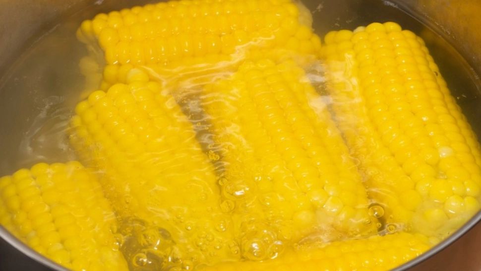 Beneficii ale consumului de porumb fiert pentru sănătate
