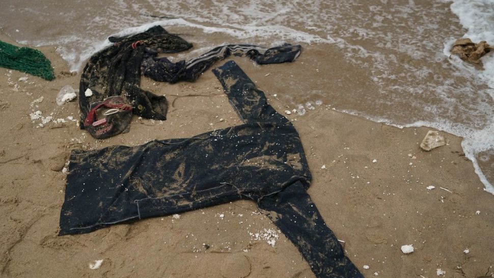 Zeci de migranți s-ar fi înecat, după scufundarea unei ambarcațiuni în largul coastelor Capului Verde