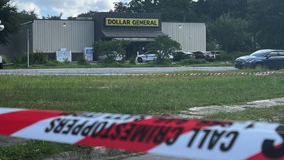 Atac armat motivat rasial în Florida. Atacatorul a omorât trei persoane, apoi s-a sinucis înainte de a fi prins de poliție 