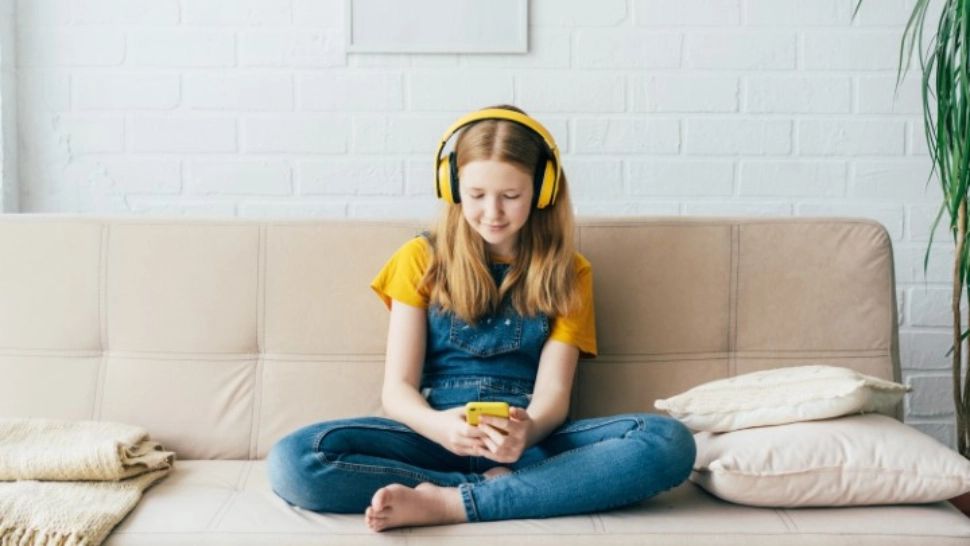 Puterea pantofilor de damă: redefinirea modei cu eleganță sportivă (P)