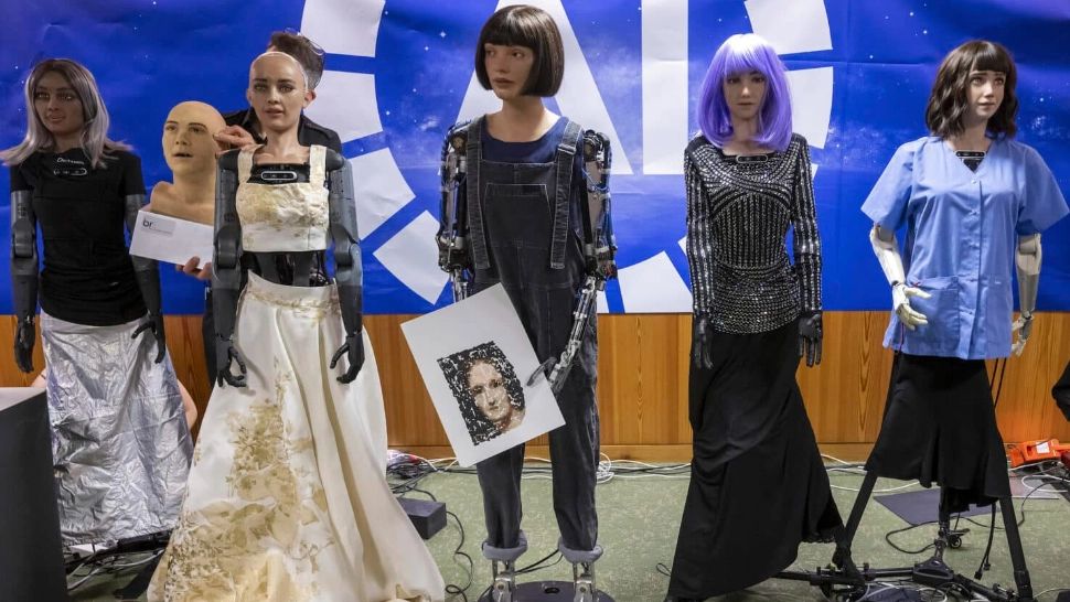 De ce creatorii roboților umanoizi preferă vocile feminine în locul celor masculine - Scopurile sexuale, pericolul ascuns