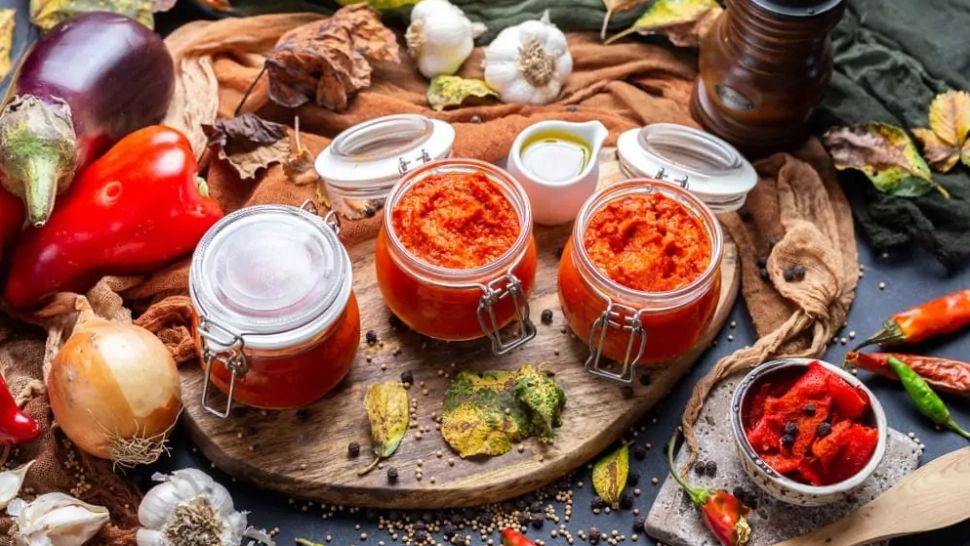 Rețetă rapidă de zacuscă. Ingredientul secret pe care îl adaugă chef Florin Dumitrescu pentru un deliciu irezistibil