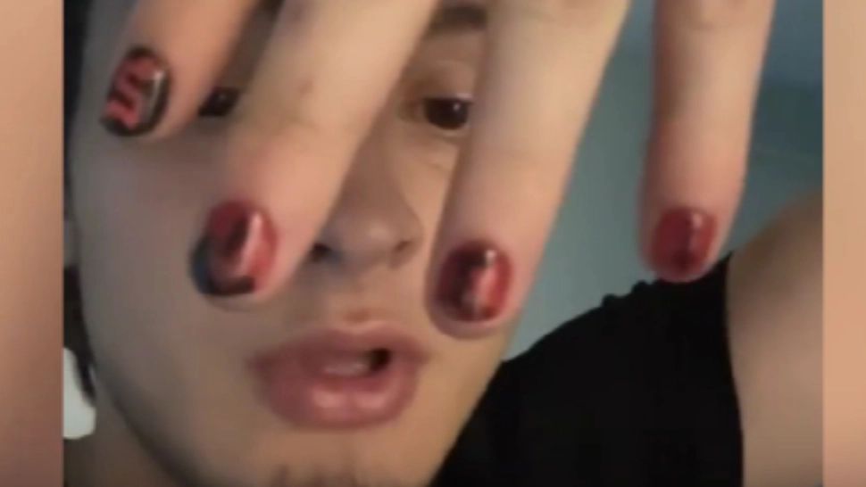 Cercul de prieteni al lui Vlad Pascu. Un tânăr s-a strecurat, miercuri seara, în Spitalul Floreasca pentru a FURA droguri! - Imagini absolut șocante 