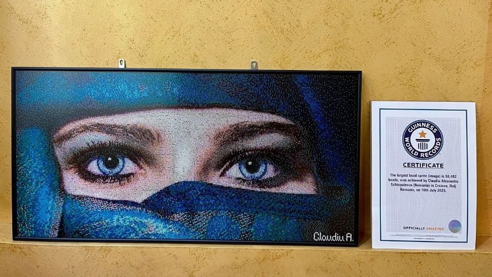 Pasiunea l-a dus direct în Cartea Recordurilor: tânărul din Craiova a cărui lucrare realizată din peste 58.000 de piese a uimit mapamondul - VIDEO