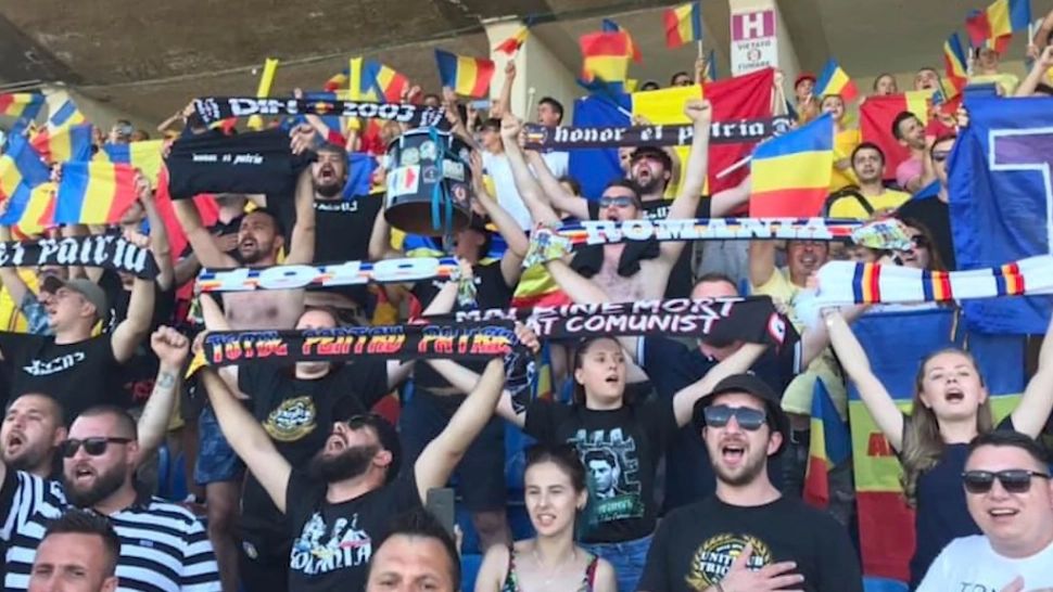 Ultrașii lui George Simion sabotează echipa națională - Liderul AUR, fondatorul grupării extremiste