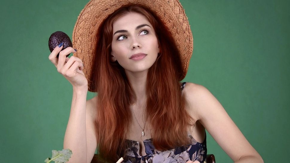 Alimentele care îți schimbă mirosul corpului. Cum să scapi de efectele neplăcute ale dietei greșite