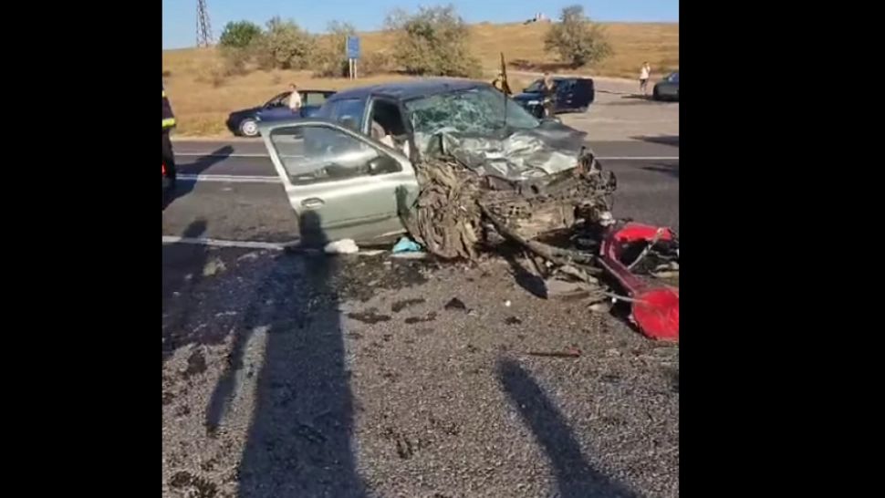 Accident grav pe DN 22, în Constanța. O femeie a murit, mai multe persoane au fost rănite VIDEO